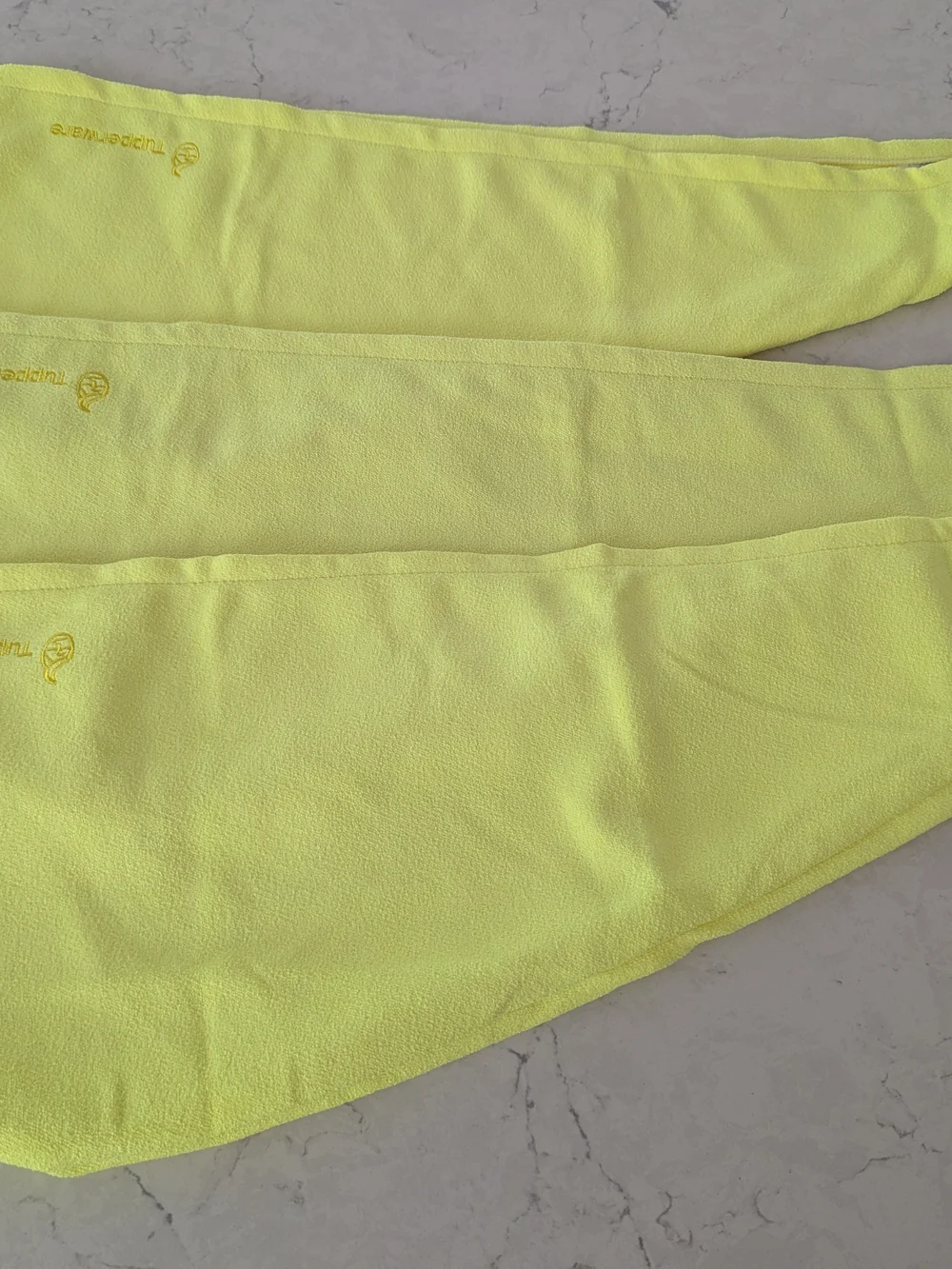 Tupperware Neon Yellow Hair Styling Turbin Wraps-3 Each Included. - Picture 1 of 8